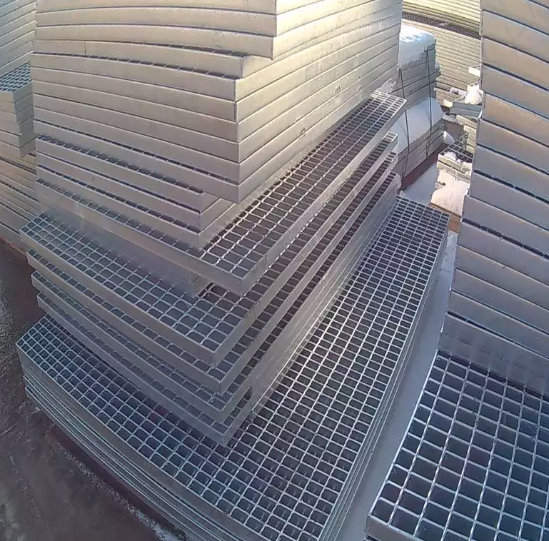 重型鋼格柵5mm厚適用于污水廠、水泥廠 重型鋼格柵5mm厚適用于污水廠、水泥廠